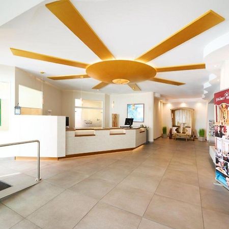 Strandhotel Prinz Von Preussen Цинновиц Экстерьер фото