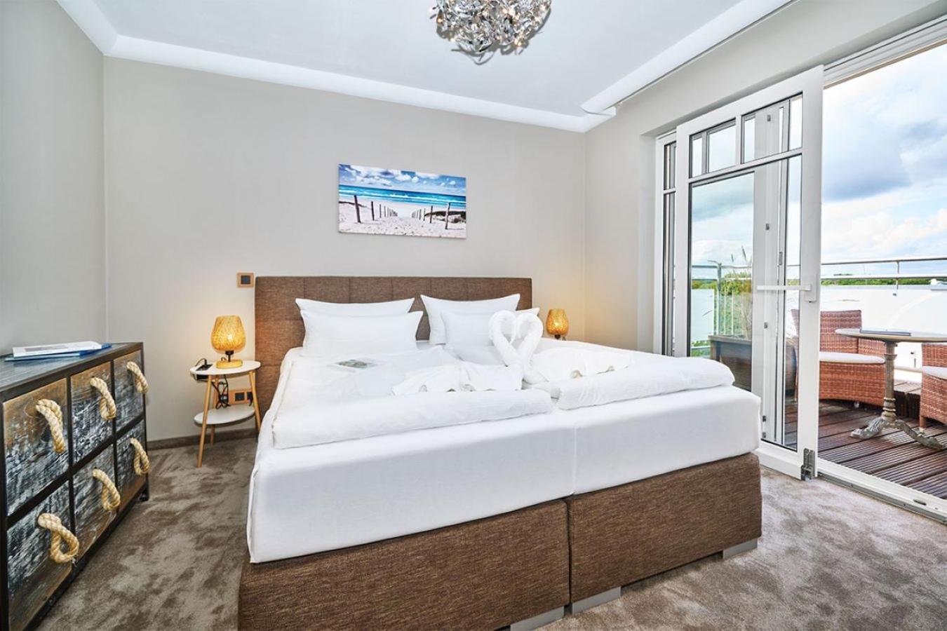 Strandhotel Prinz Von Preussen Цинновиц Экстерьер фото