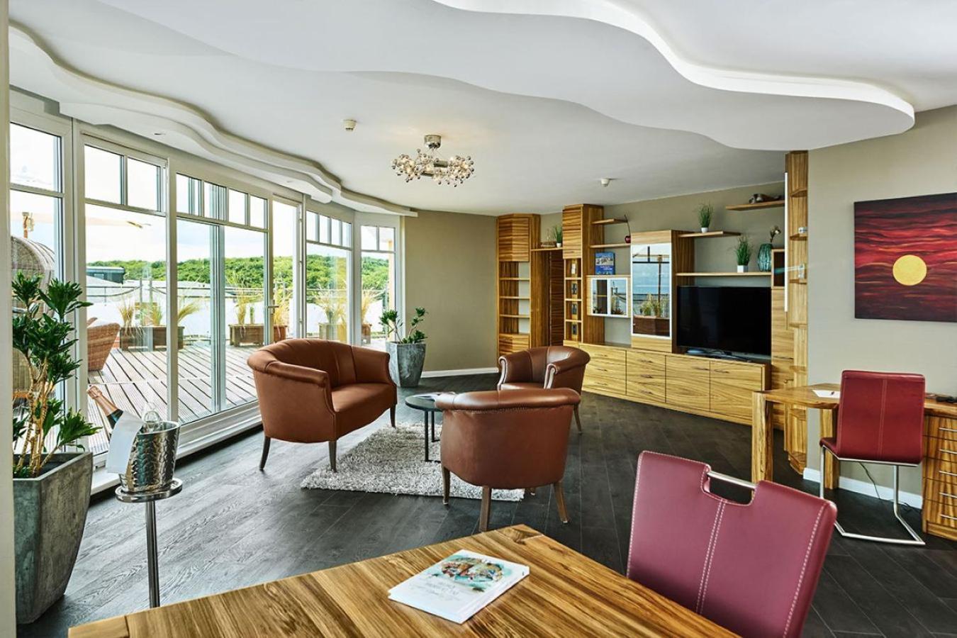 Strandhotel Prinz Von Preussen Цинновиц Экстерьер фото